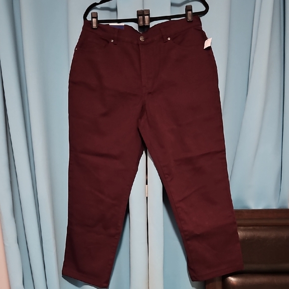 NWT dark burgundy straight leg jeans, sz 16 - Picture 2 of 11